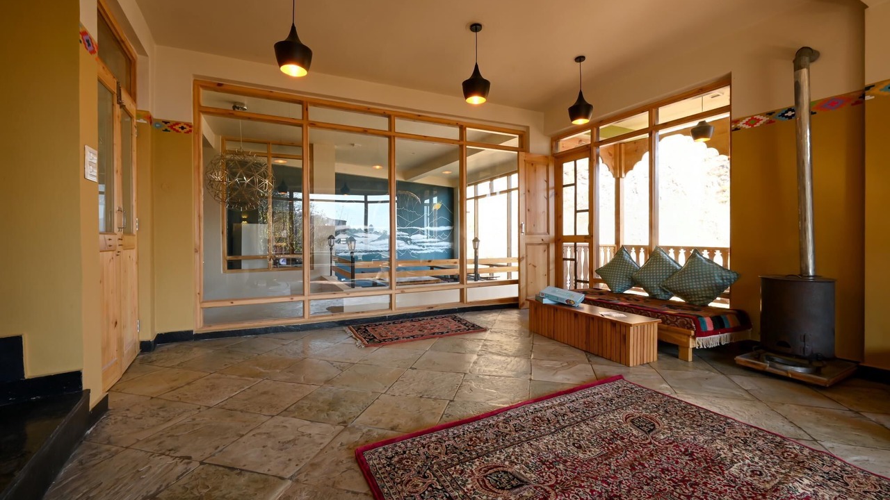 Photo of Livingroom in Manali