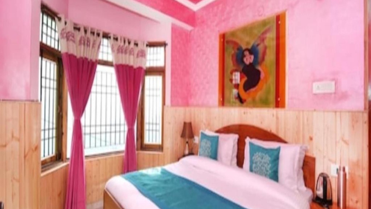 Photo of Bedroom in Shimla