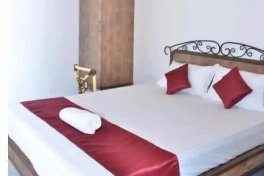 Photo of Bedroom in Bhilar