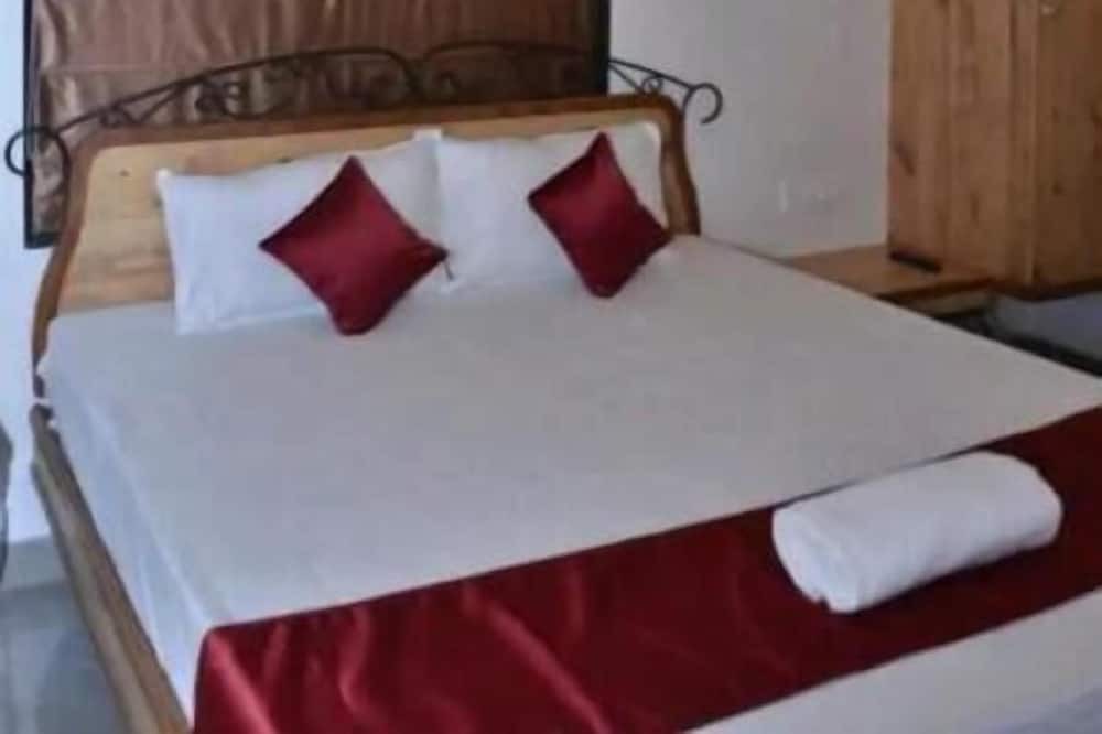 Photo of Bedroom in Bhilar