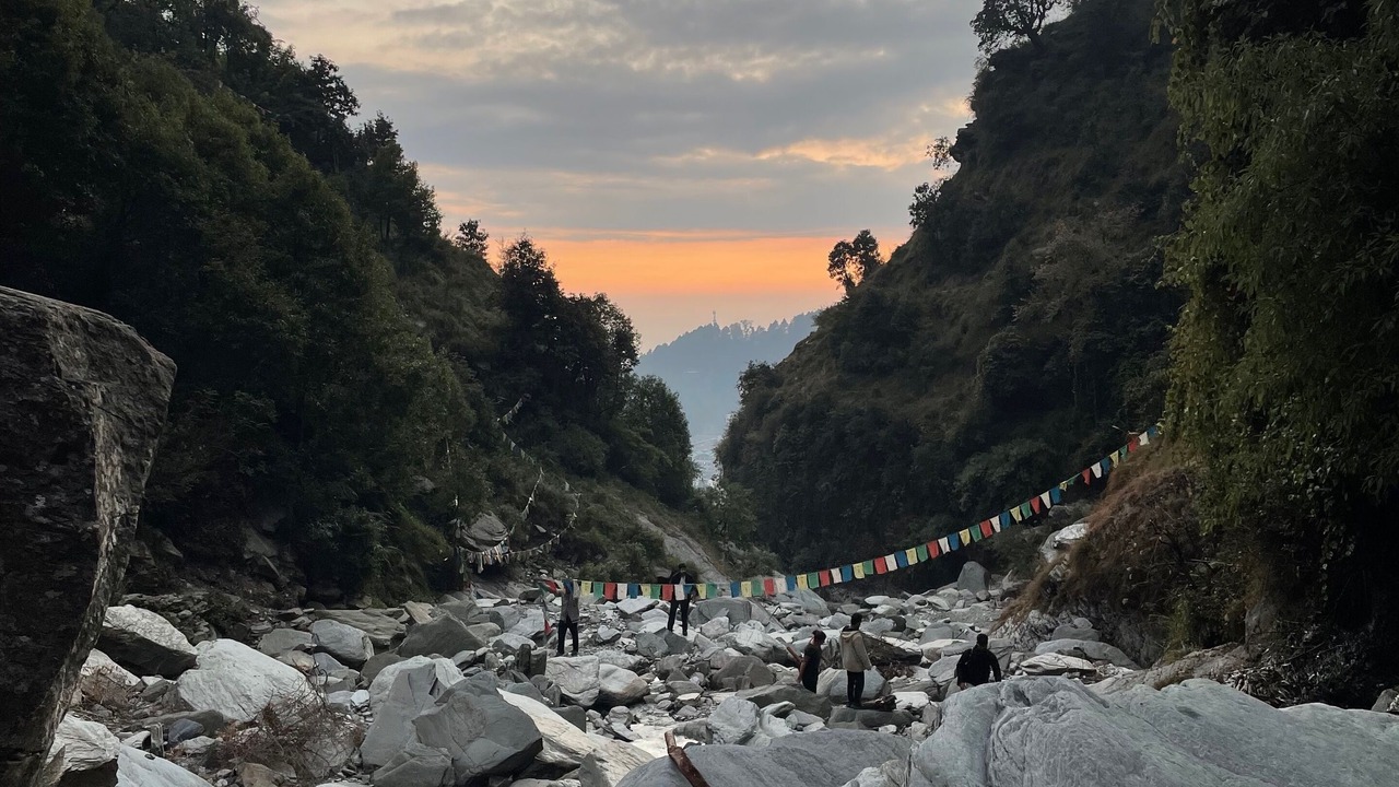Photo of Others in Bhagsu Nag