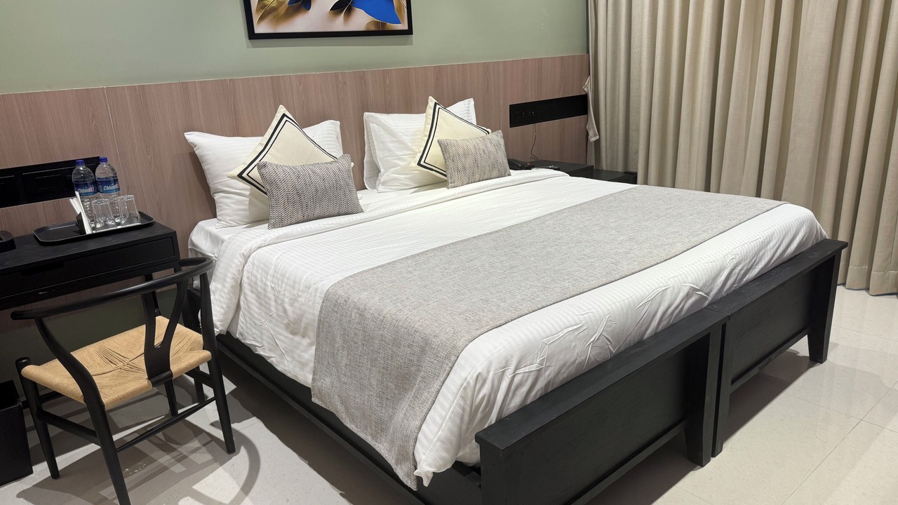 Photo of Bedroom in Malad West
