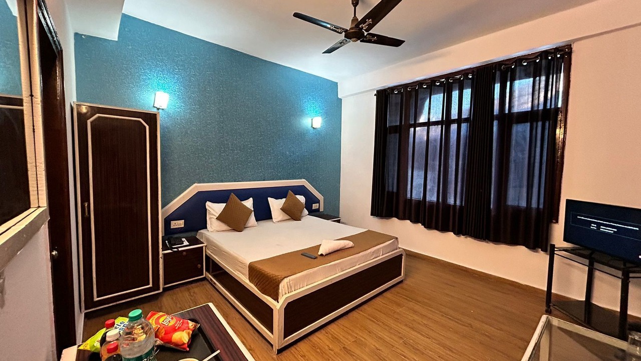 Photo of Bedroom in New Manali