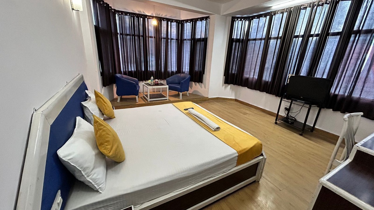 Photo of Bedroom in New Manali