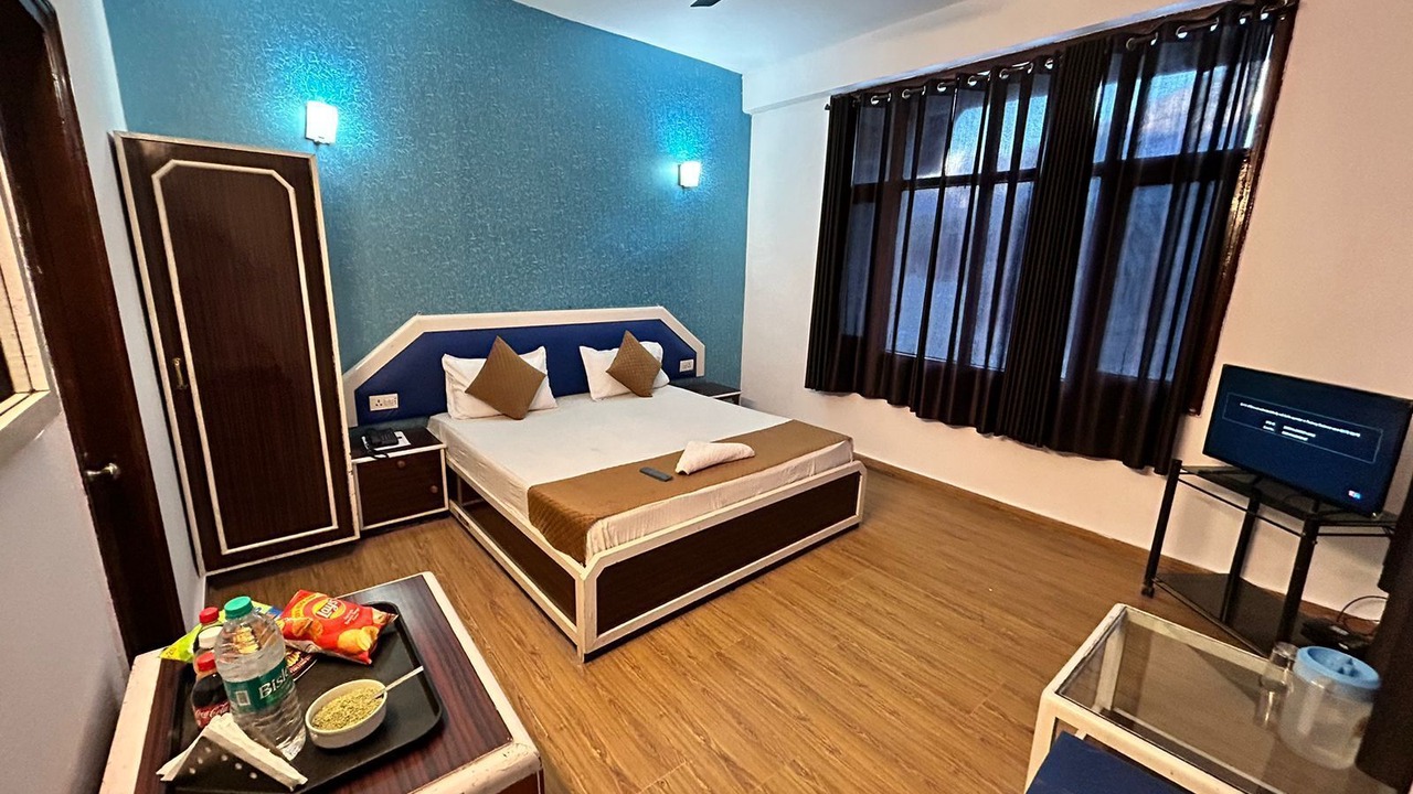 Photo of Bedroom in New Manali