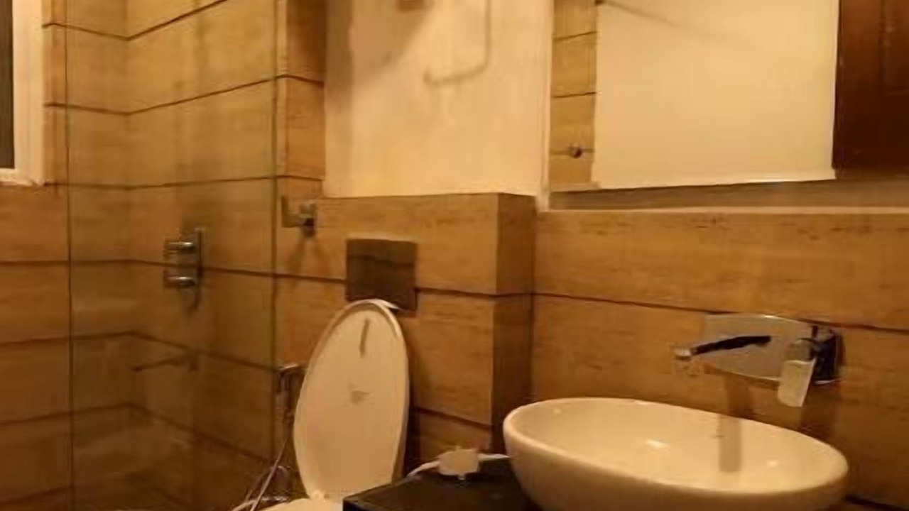 Photo of Bathroom in Shimla
