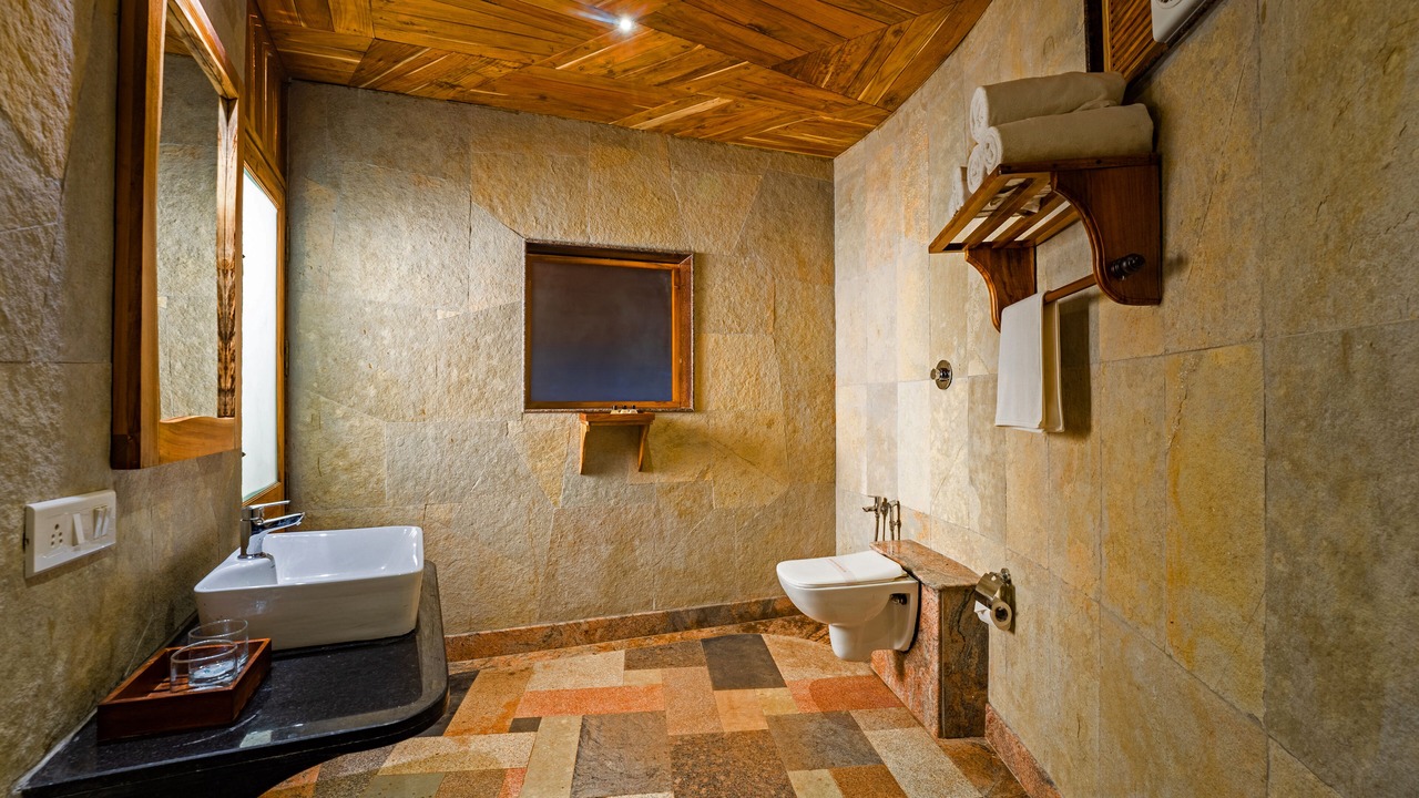 Photo of Bathroom in Paroda