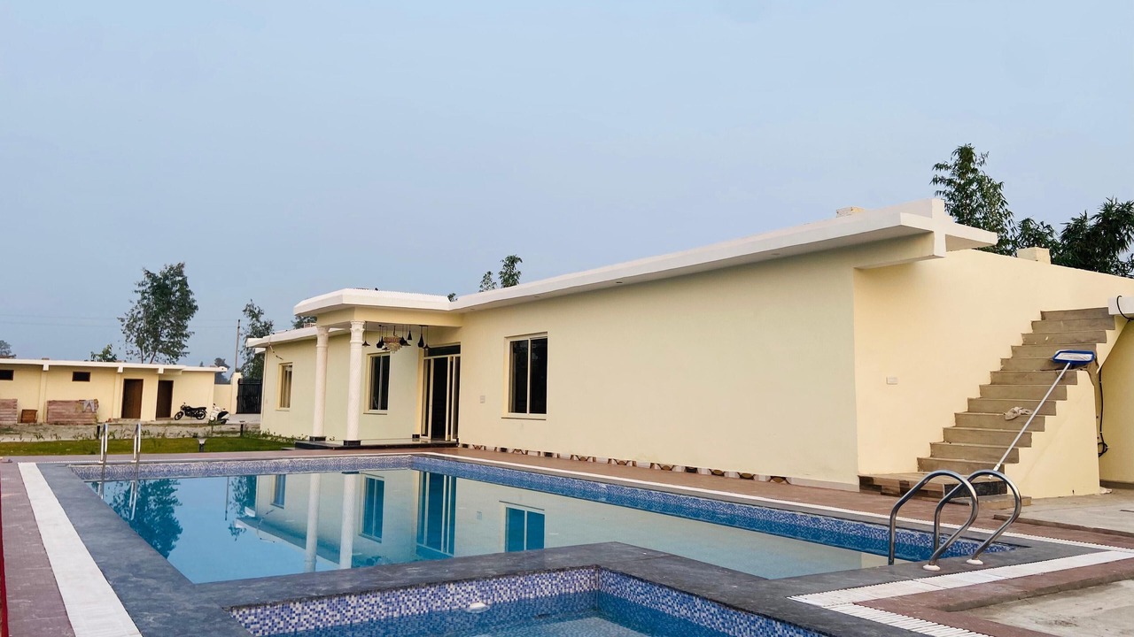 Photo of Outdoor in Ramnagar
