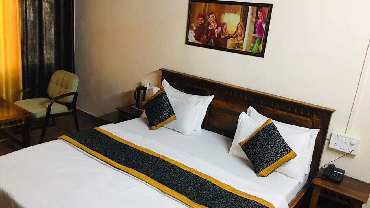 Photo of Bedroom in Mount Abu