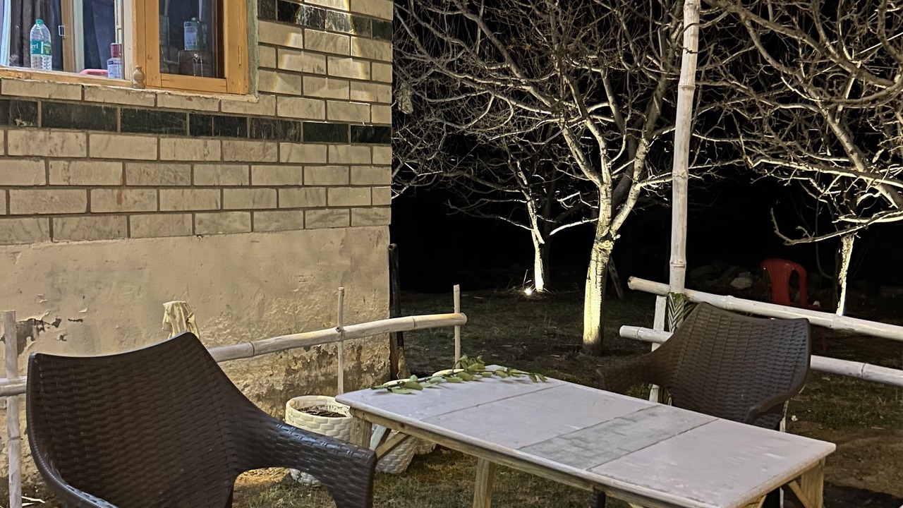 Photo of Outdoor in Burwa