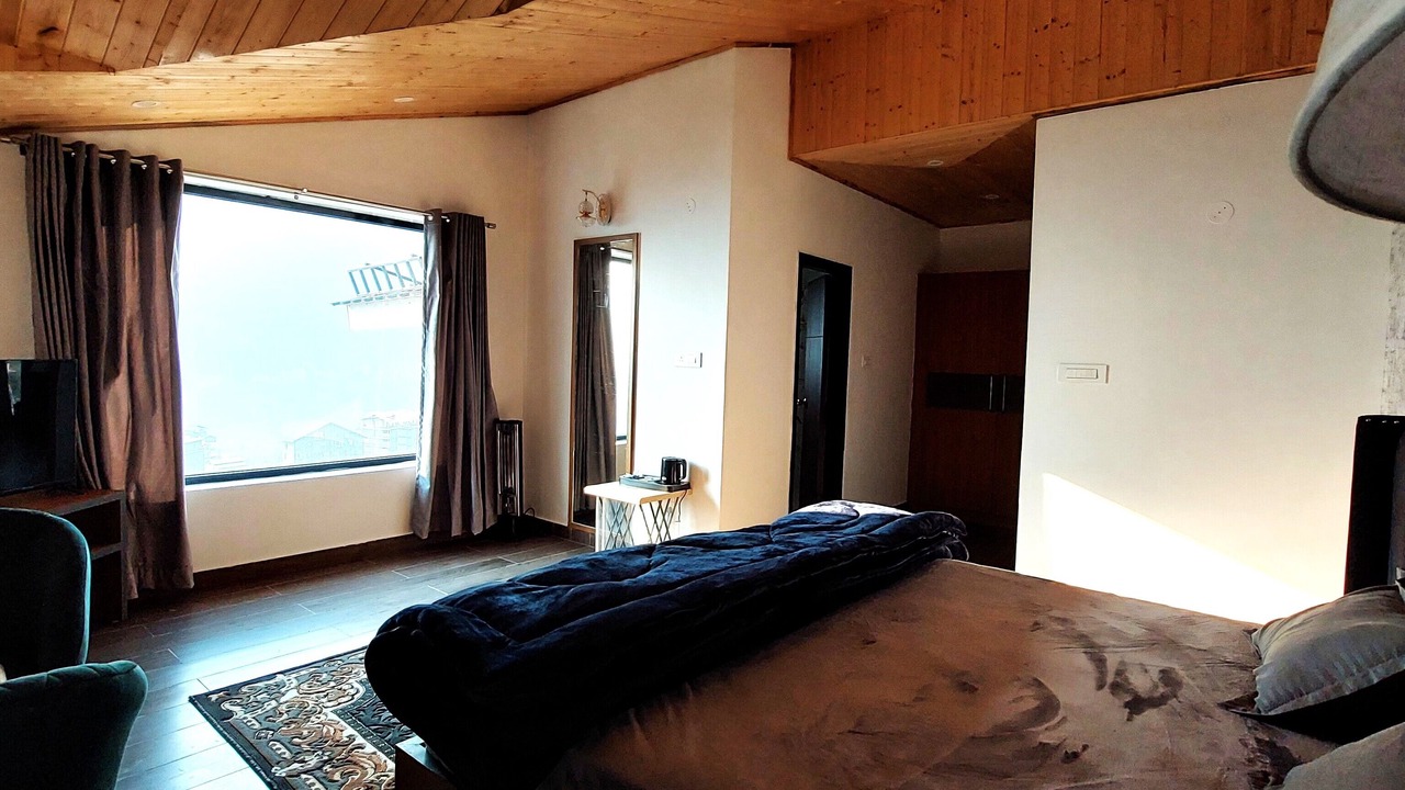Photo of Bedroom in Manali