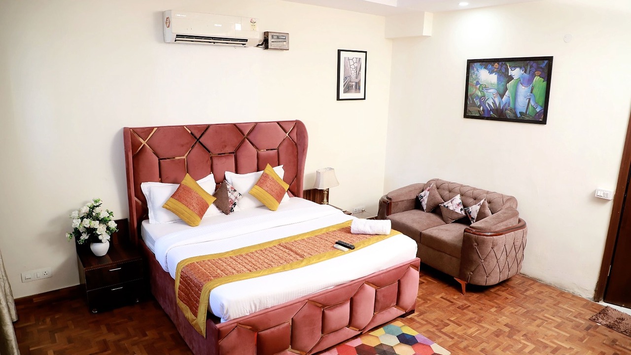 Photo of Bedroom in Chittaranjan