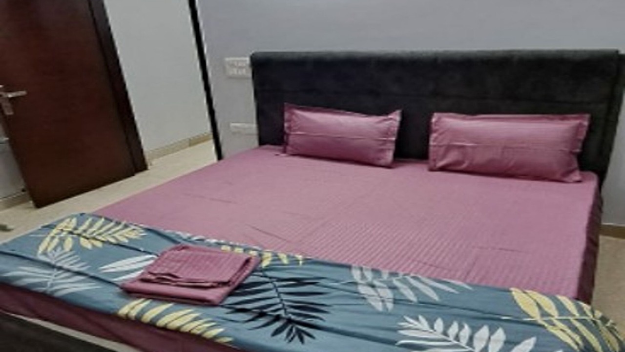 Photo of Bedroom in Chittaranjan