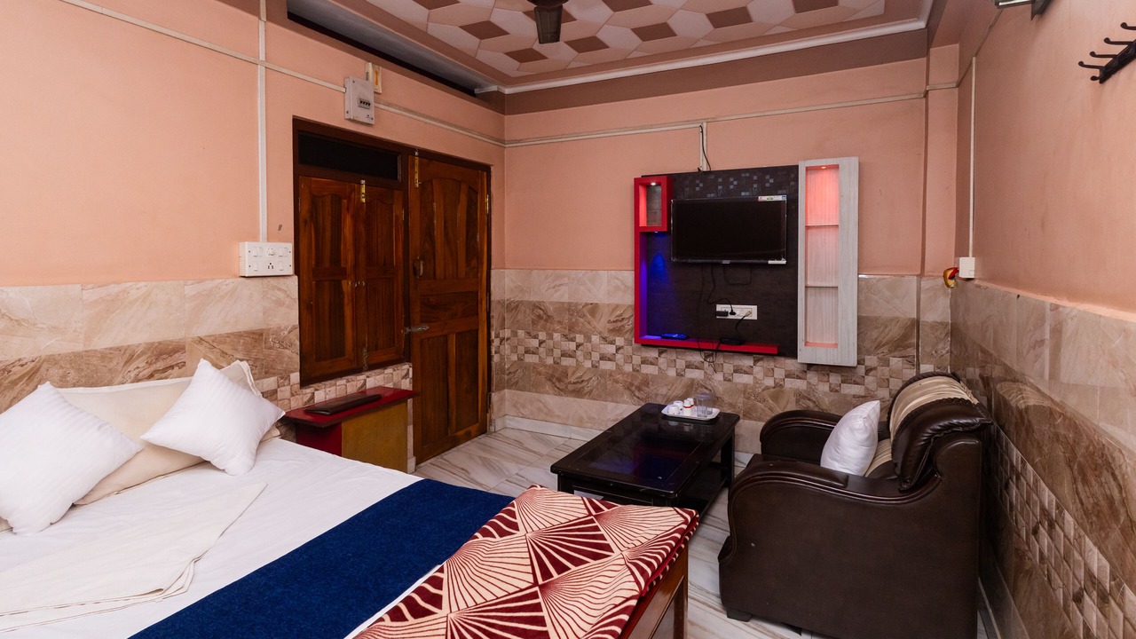 Photo of Bedroom in Medinipur
