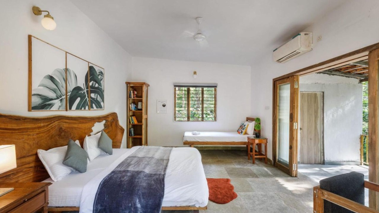 Photo of Bedroom in Somvarpet