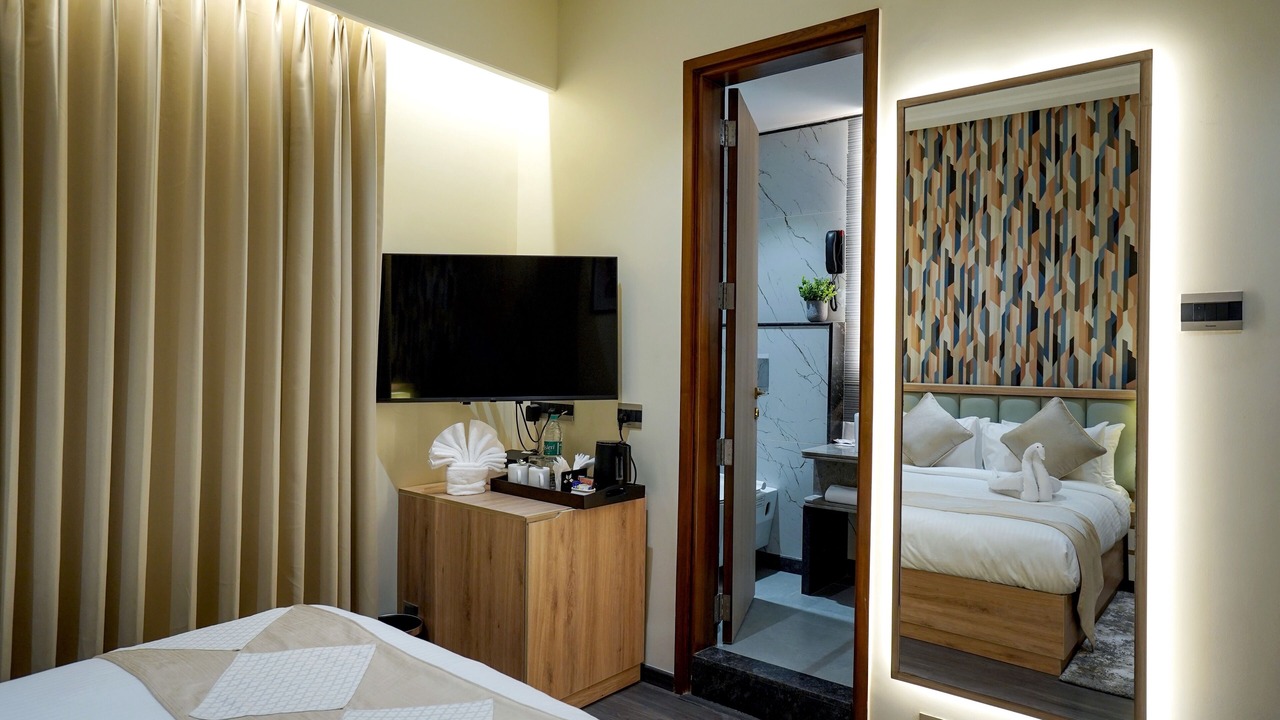 Photo of Bedroom in Sadar