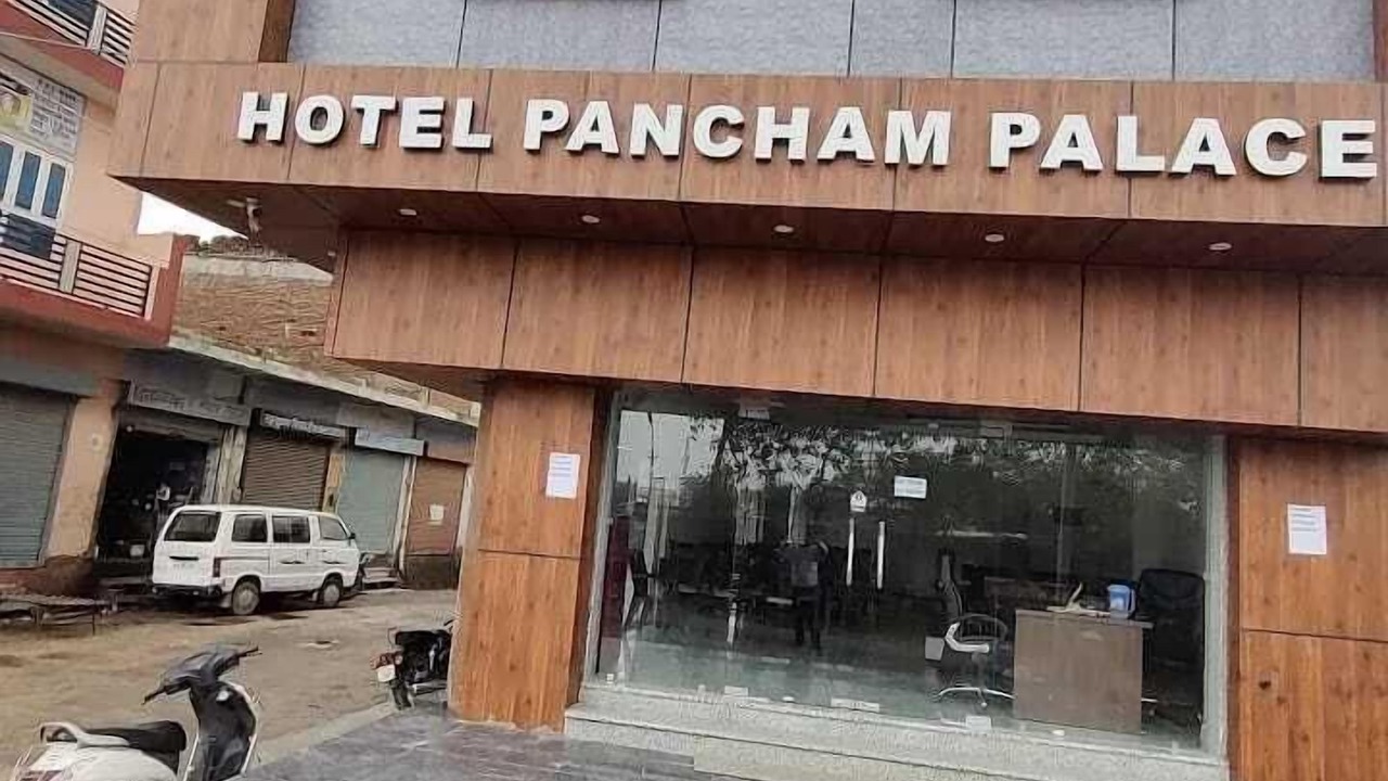 Photo of Buildings in Bharatpur