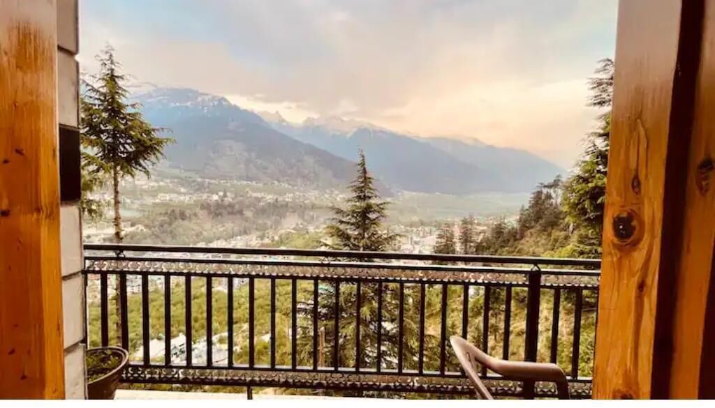 Photo of Outdoor in Aleo