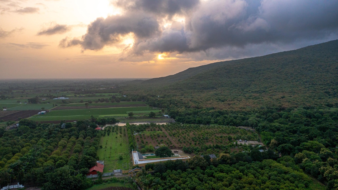 Photo of Outdoor in Junagadh