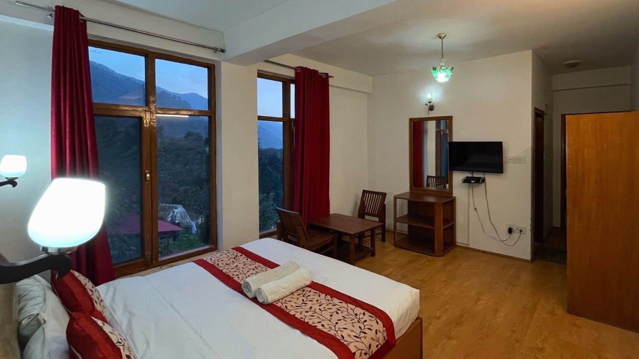Photo of Bedroom in Manali