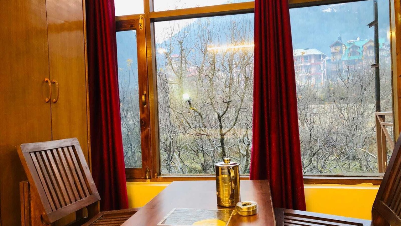 Photo of Bedroom in Manali
