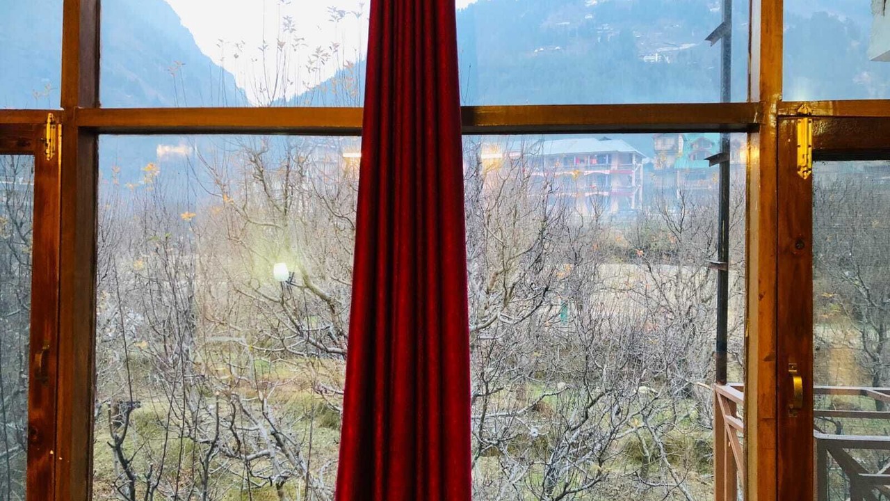 Photo of Bedroom in Manali
