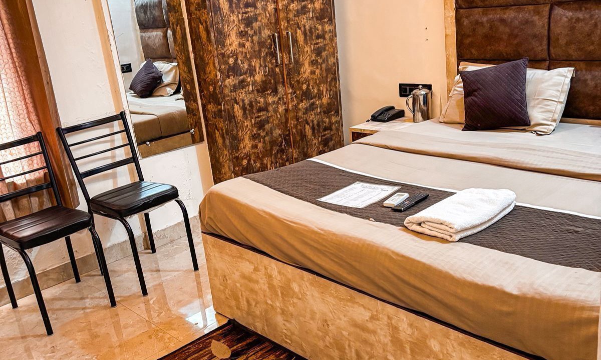 Photo of Bedroom in Pink City