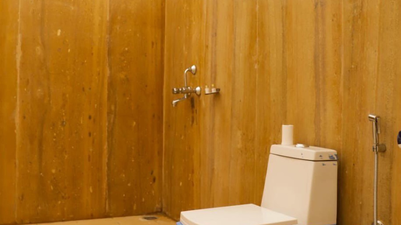 Photo of Bathroom in Sam