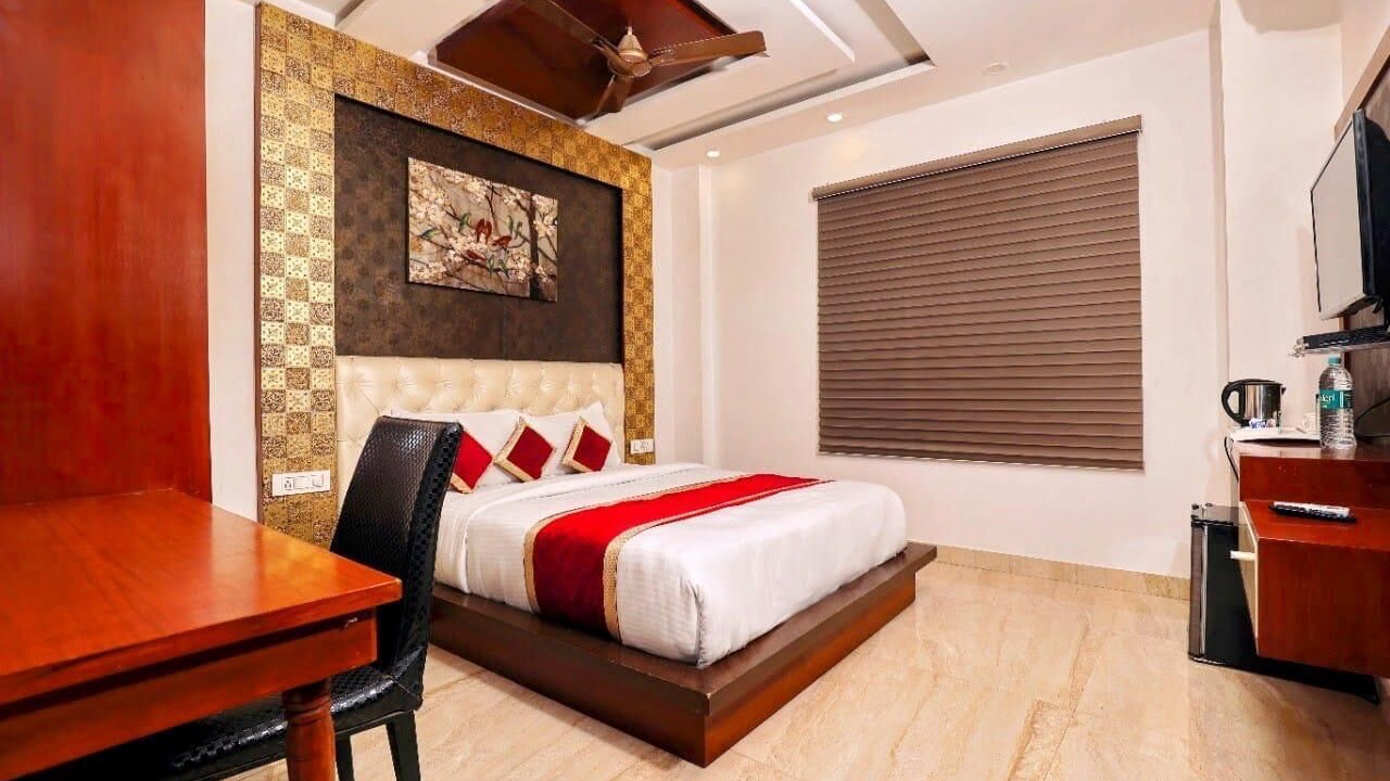 Photo of Bedroom in Dariyaganj