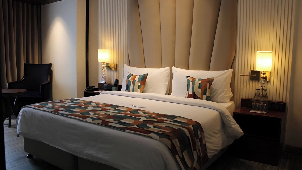 Photo of Bedroom in Ranjit Avenue