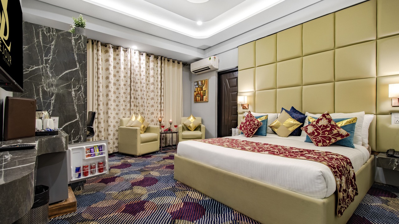 Photo of Bedroom in Srinagar