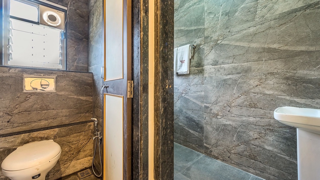 Photo of Bathroom in Ambavna