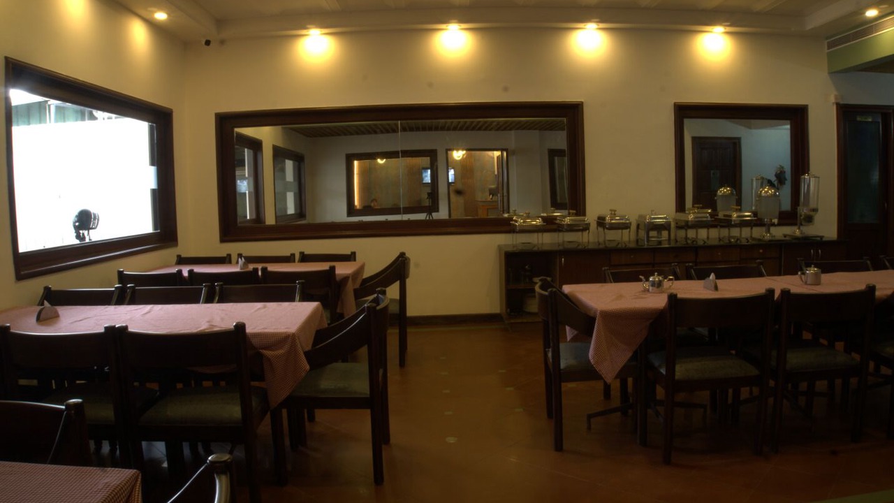 Photo of Others in Shenoys