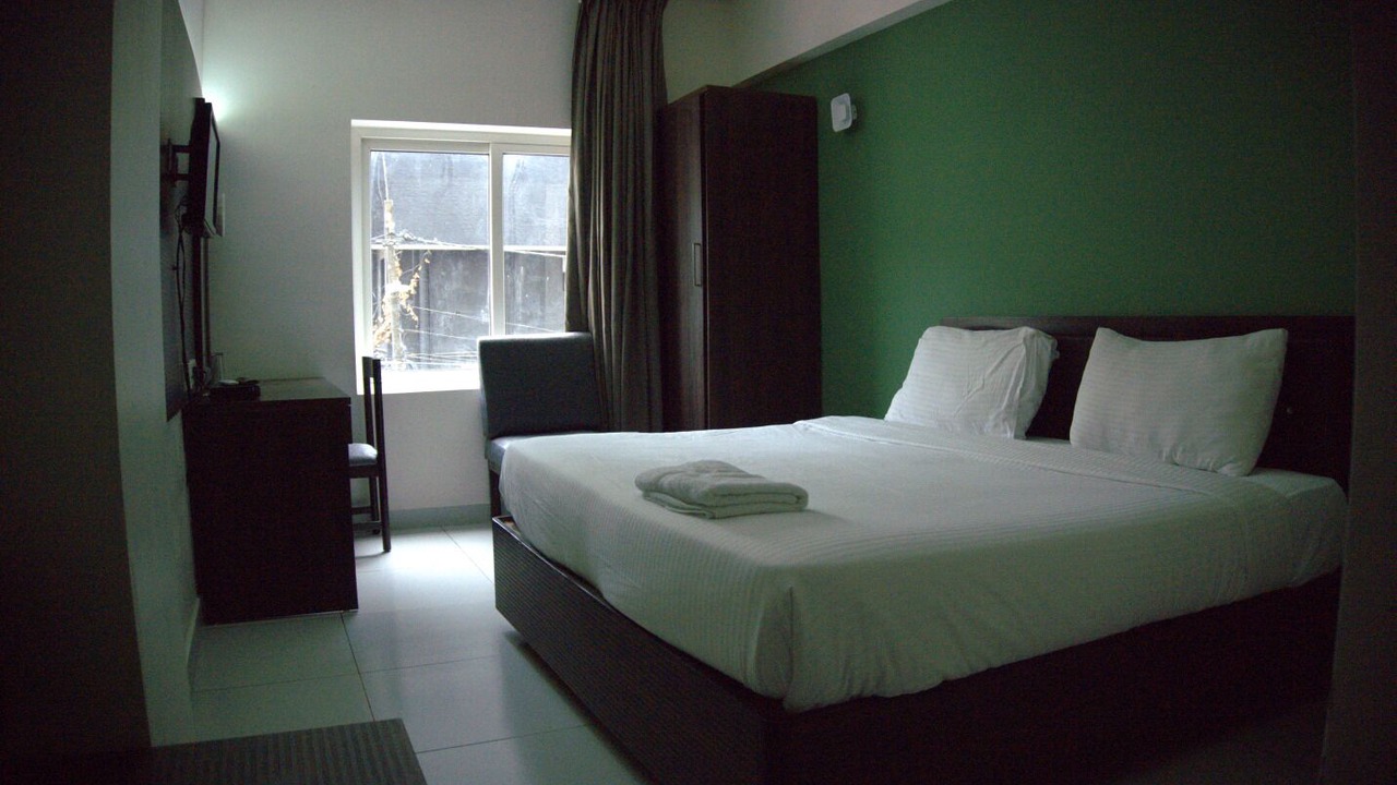 Photo of Bedroom in Shenoys