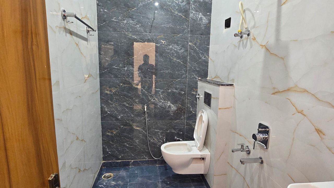Photo of Bathroom in Haraiya
