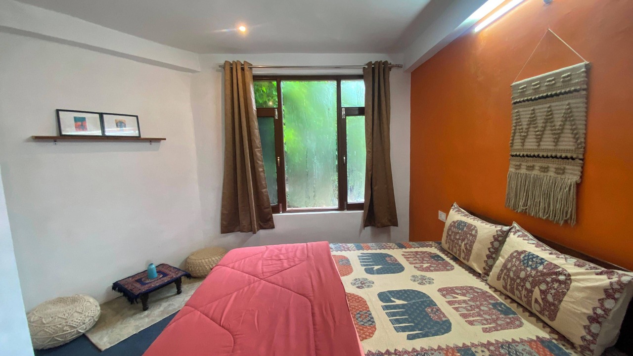Photo of Bedroom in Old Manali