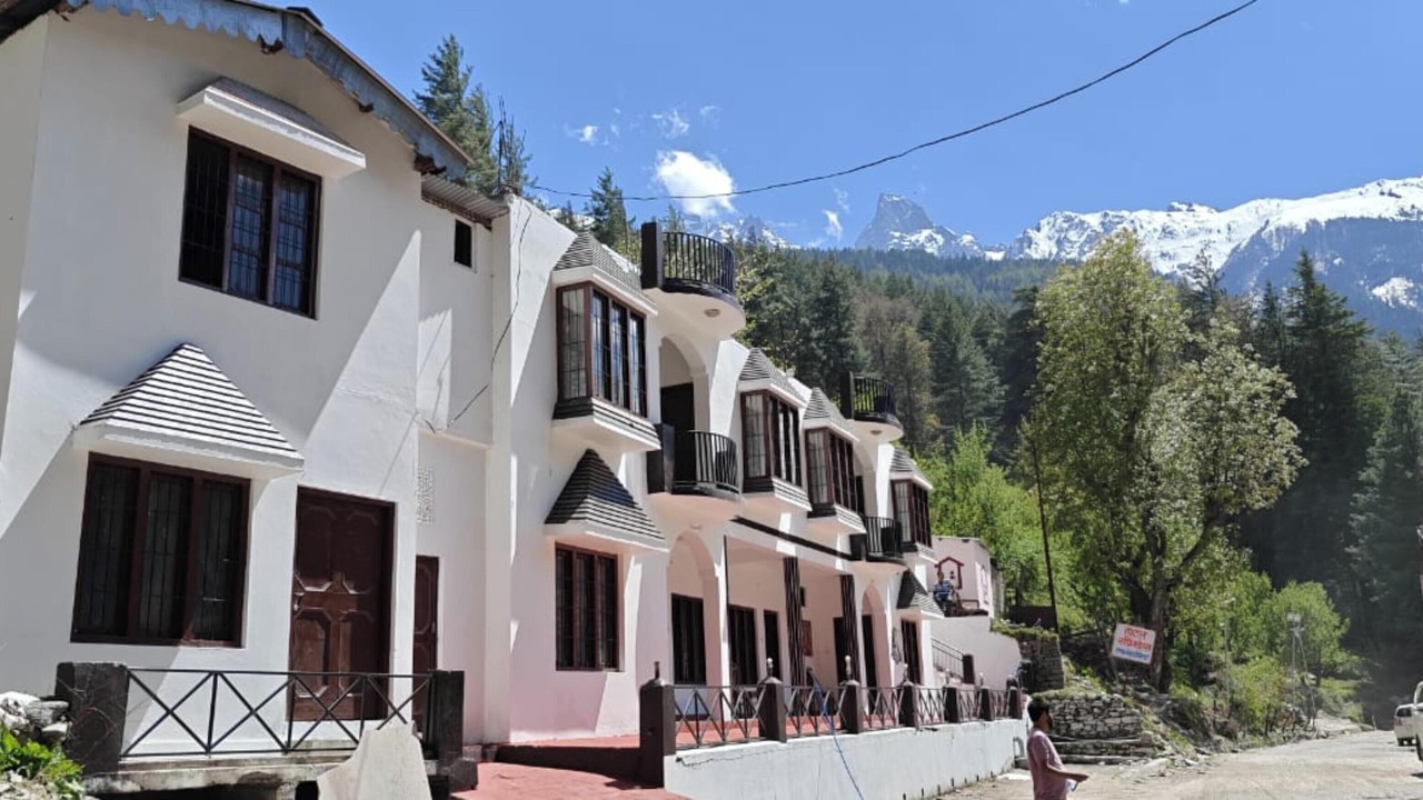 Photo of Outdoor in Bhatwari