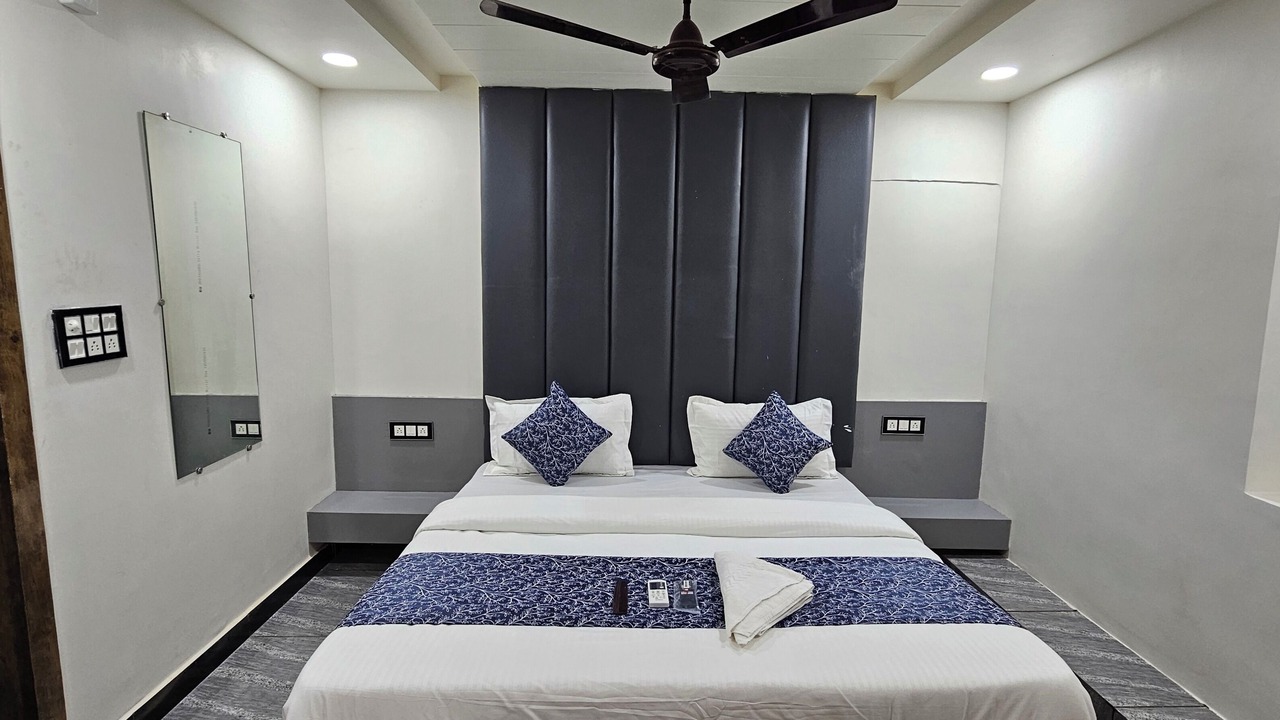 Photo of Bedroom in Wankaner