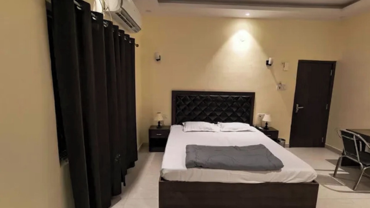 Photo of Bedroom in Ranchi