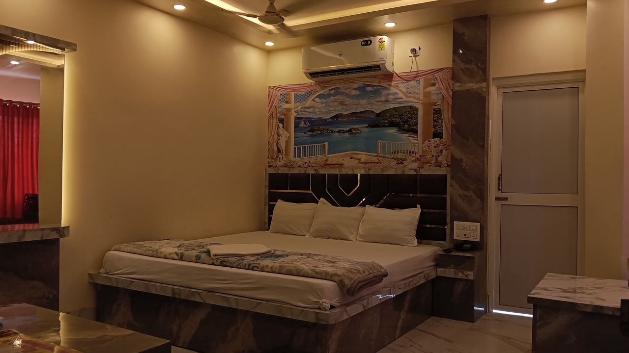 Photo of Bedroom in Tarapith