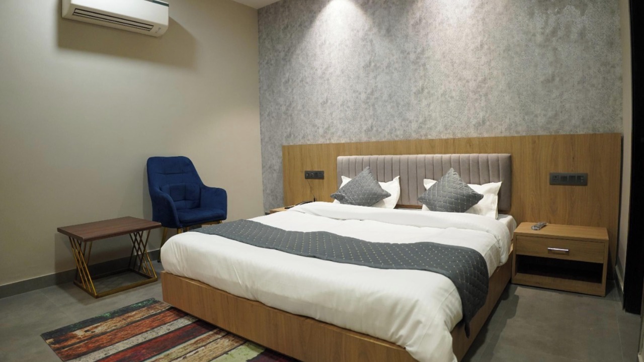 Photo of Bedroom in Bathinda