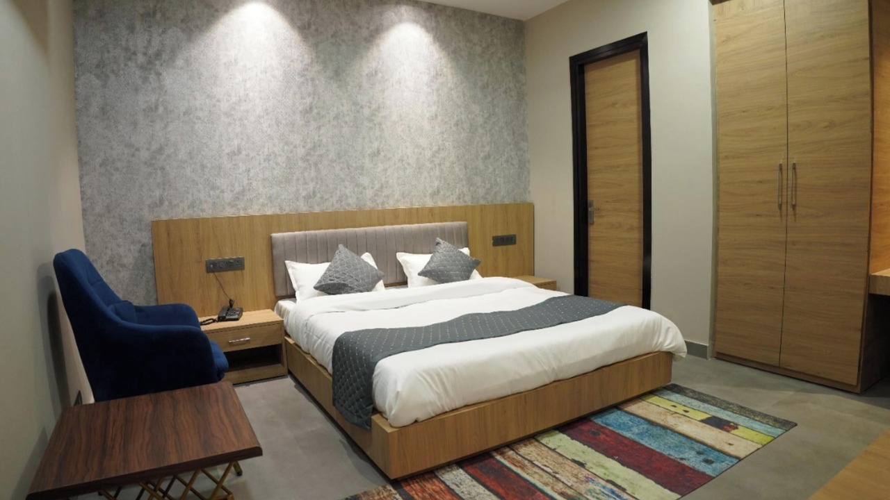 Photo of Bedroom in Bathinda