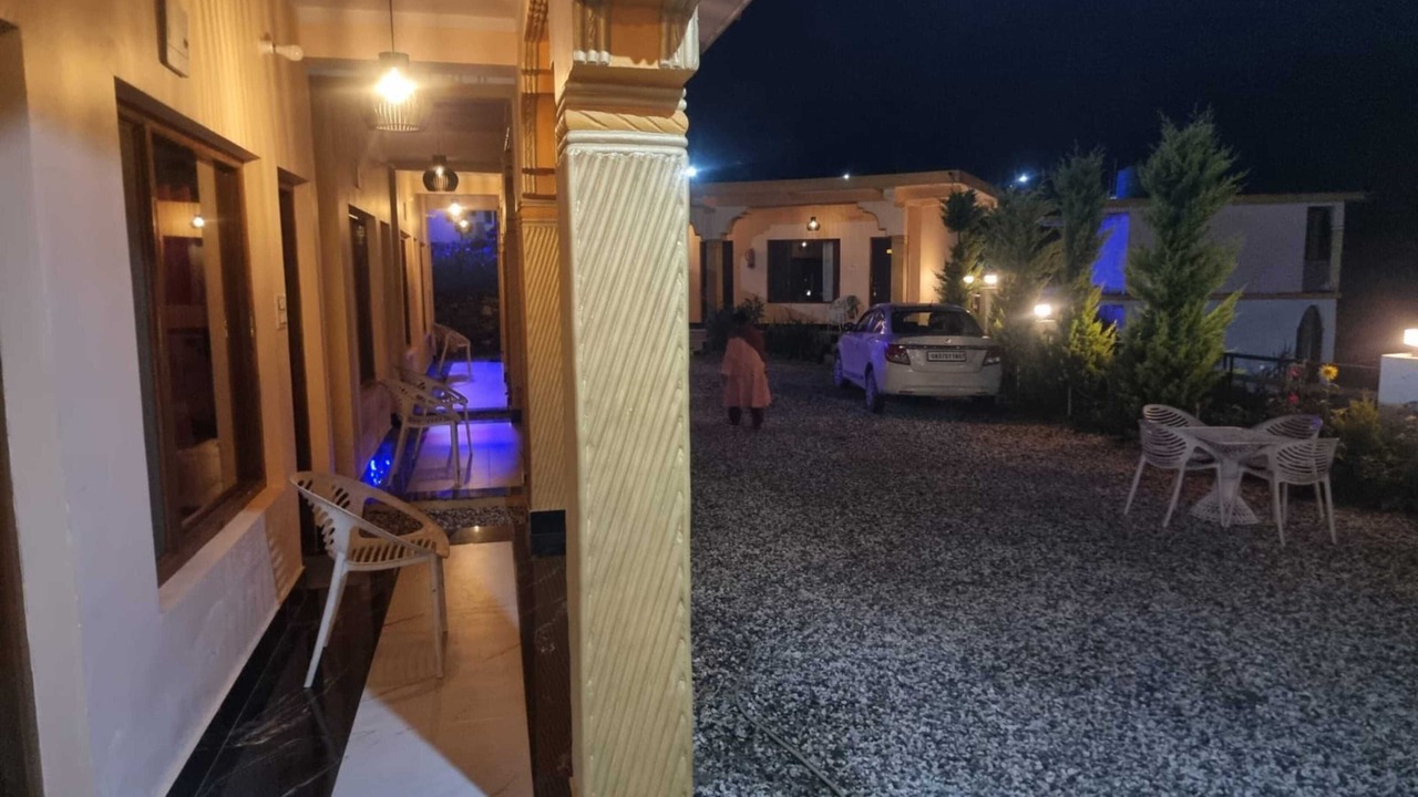 Photo of Patio Balcony in Barkot