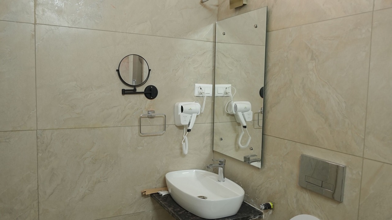 Photo of Bathroom in Mathura