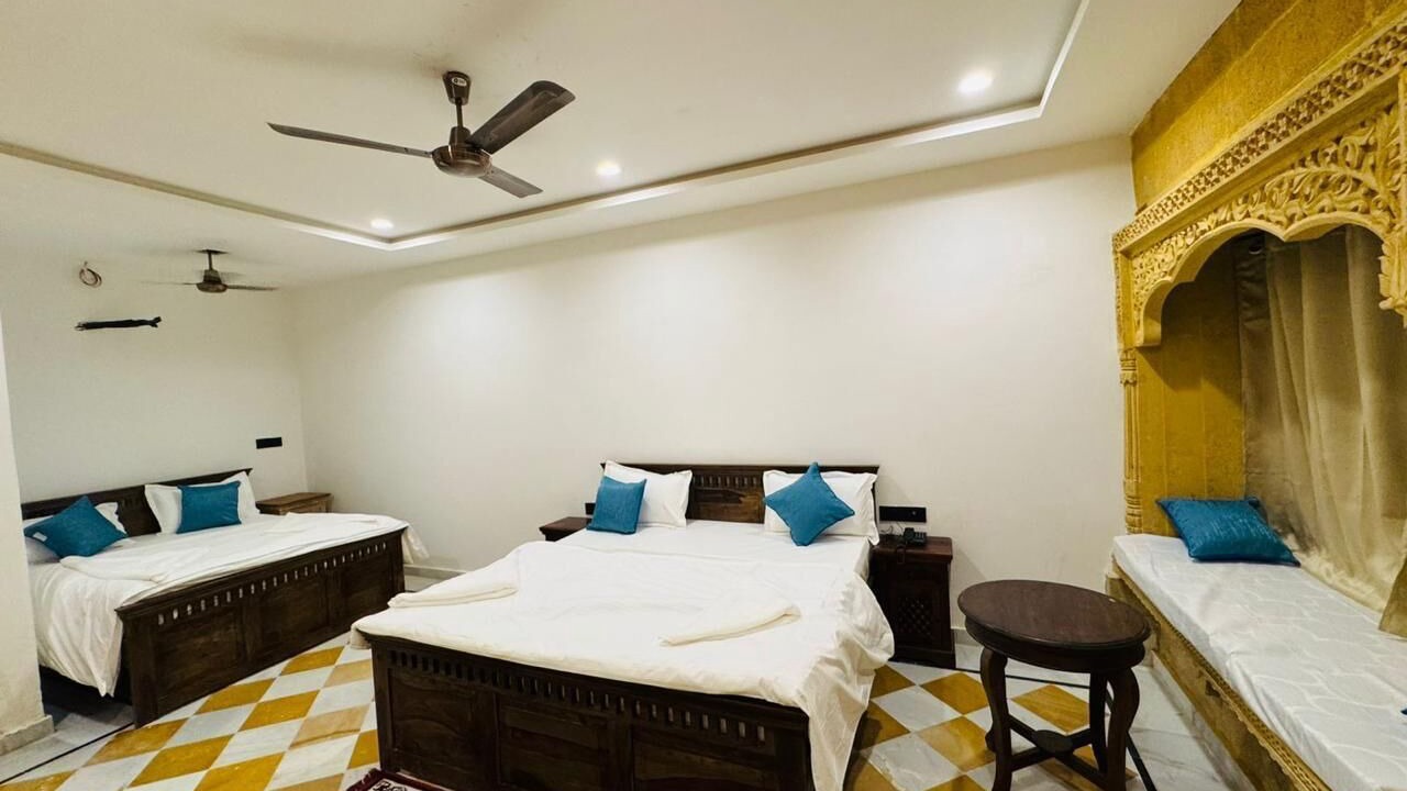 Photo of Bedroom in Amar Sagar Pol