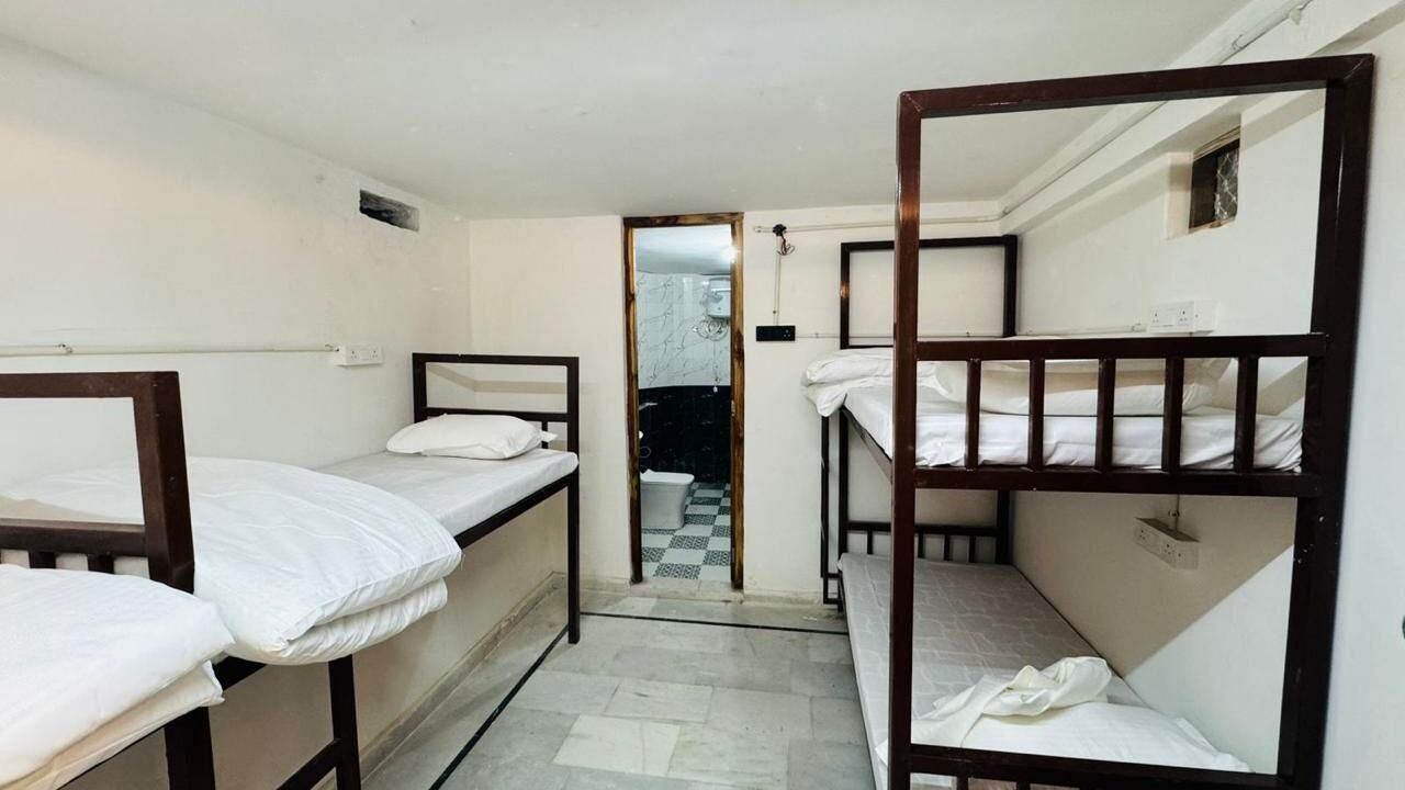 Photo of Bedroom in Amar Sagar Pol