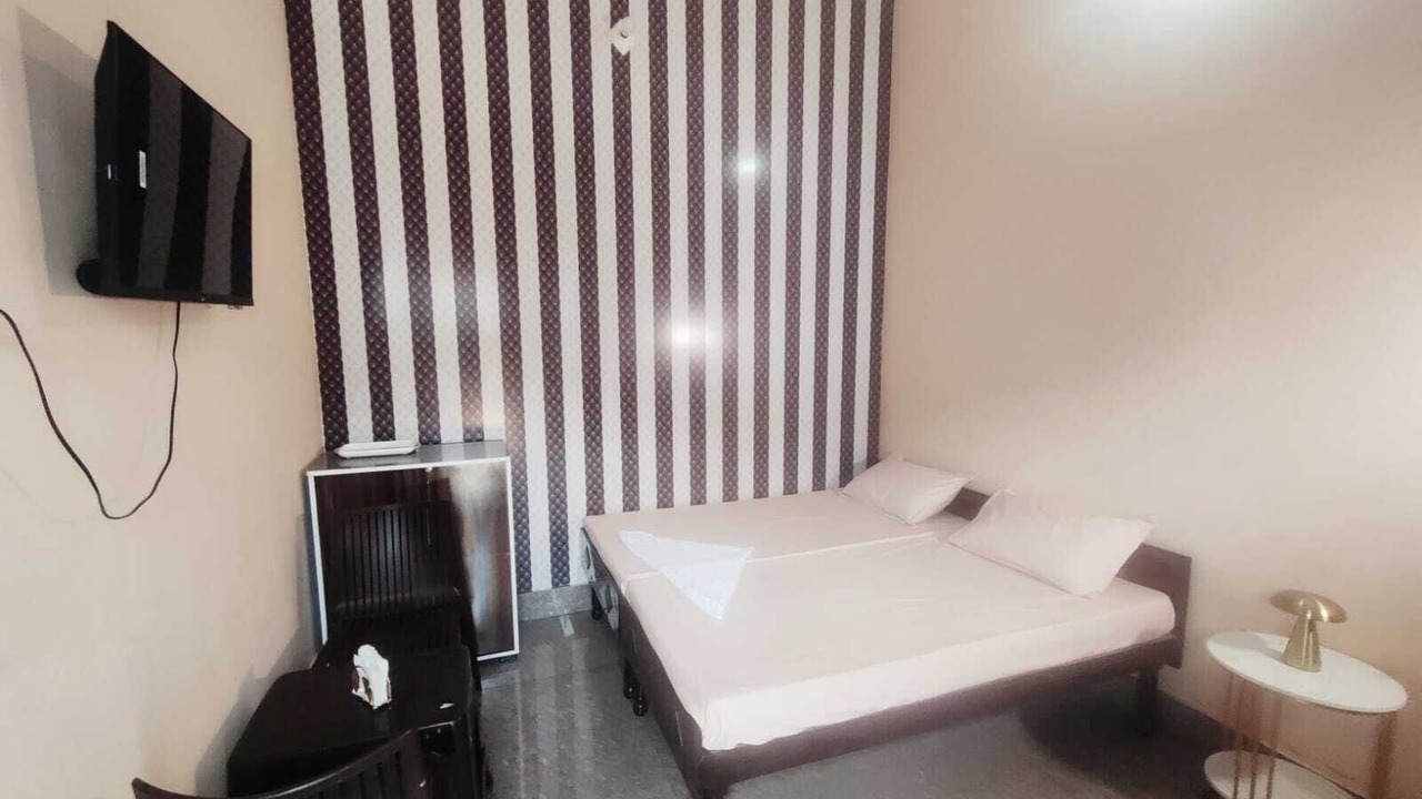 Photo of Bedroom in Suratgarh