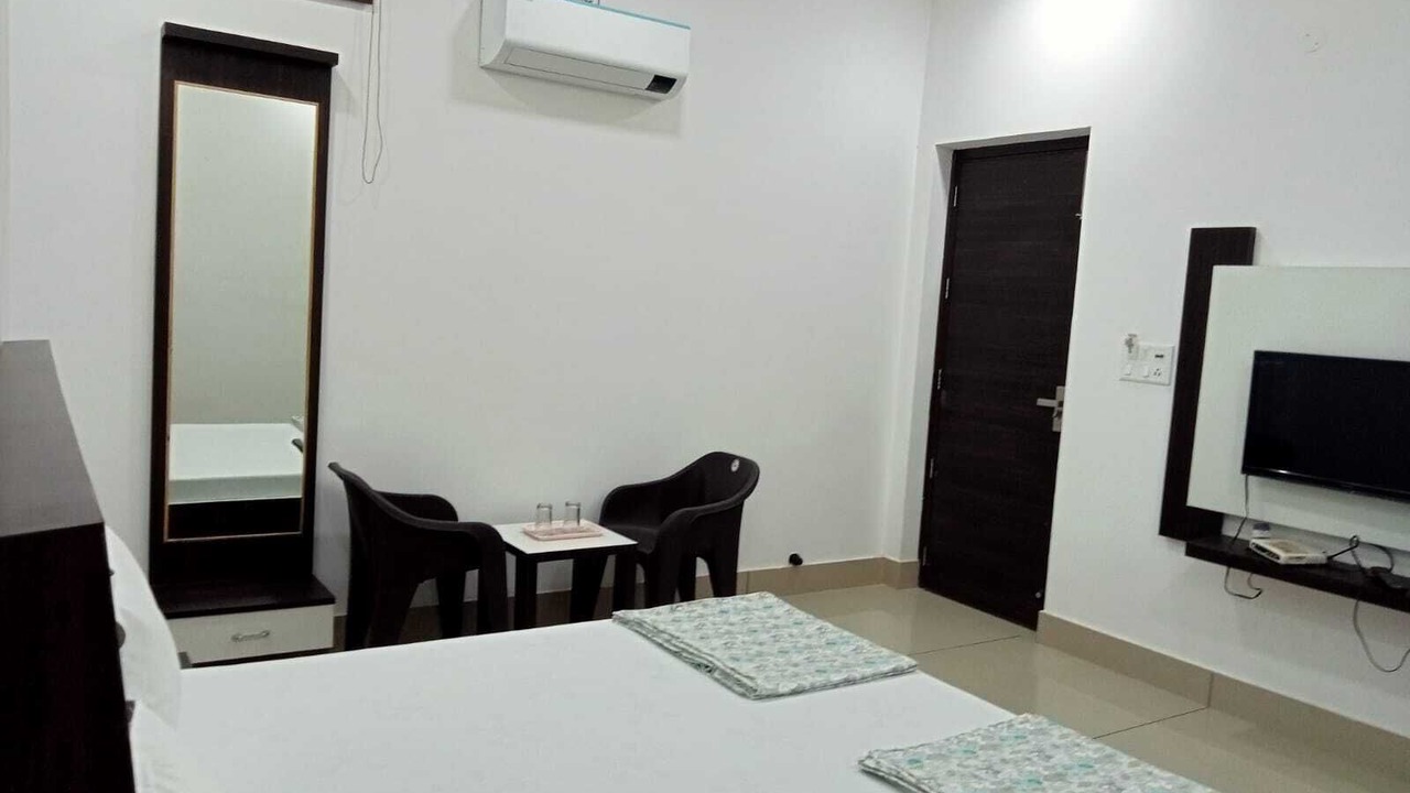 Photo of Bedroom in Malout