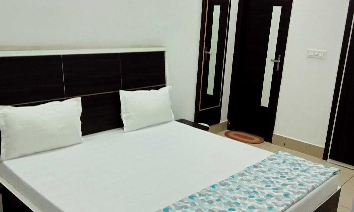 Photo of Bedroom in Malout