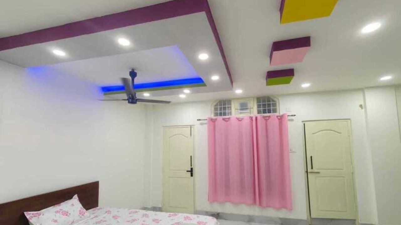Photo of Bedroom in Daporijo
